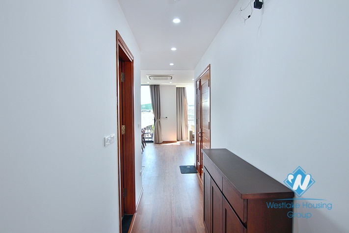 A gorgeous and brand new 2 bedroom apartment for rent in Xuan dieu, Tay ho